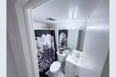 4311 Crystal Lake Dr #120, Deerfield Beach, FL 33064 - Photo 31