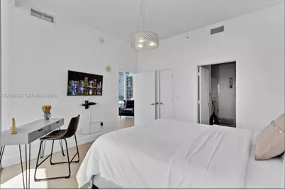 888 Biscayne Blvd #4701, Miami, FL 33132 - Photo 13