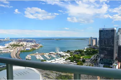 888 Biscayne Blvd #4701, Miami, FL 33132 - Photo 35