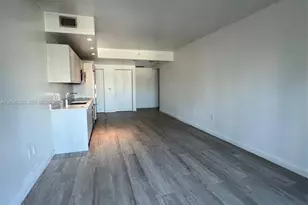 45 SW 9th St, Miami, FL 33130 - Photo 7