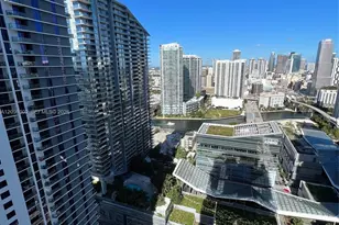 45 SW 9th St, Miami, FL 33130 - Photo 3
