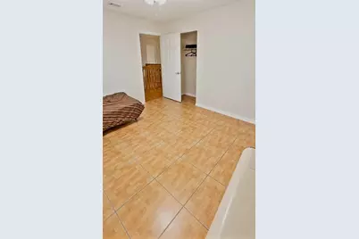 18849 NW 78th Pl #A, Hialeah, FL 33015 - Photo 13