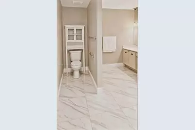 18849 NW 78th Pl #A, Hialeah, FL 33015 - Photo 11