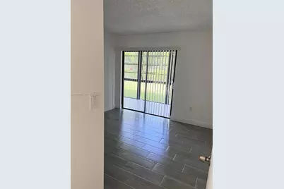 19055 NW 62nd Ave #111, Hialeah, FL 33015 - Photo 25
