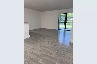 19055 NW 62nd Ave #111, Hialeah, FL 33015 - Photo 5