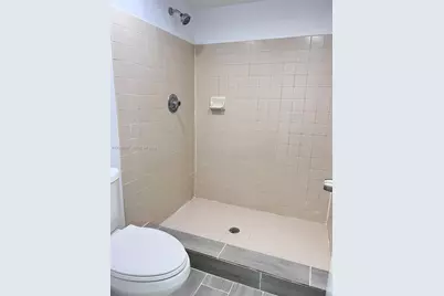 19055 NW 62nd Ave #111, Hialeah, FL 33015 - Photo 17