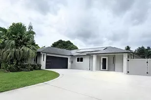 712 Juniper Pl, Wellington, FL 33414 - Photo 1