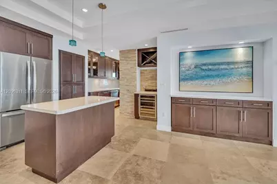 5701 Collins Ave #PH14, Miami Beach, FL 33140 - Photo 7