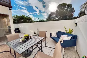 7100 NW 17th St, Plantation, FL 33313 - Photo 1