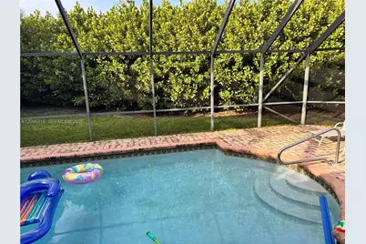 8205 NW 80th St, Tamarac, FL 33321 - Photo 1