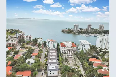 3550 W Glencoe St, Miami, FL 33133 - Photo 3