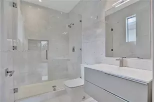 3550 W Glencoe St, Miami, FL 33133 - Photo 29