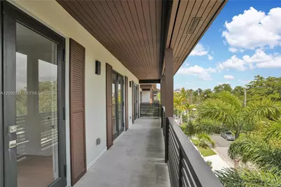 3550 W Glencoe St, Miami, FL 33133 - Photo 57