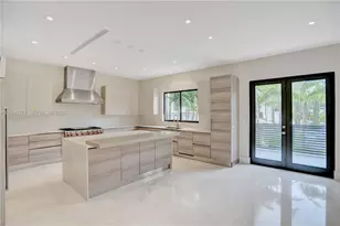 3550 W Glencoe St, Miami, FL 33133 - Photo 15