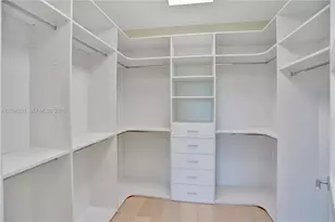 3550 W Glencoe St, Miami, FL 33133 - Photo 45