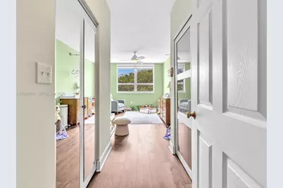2000 N Bayshore Dr #220, Miami, FL 33137 - Photo 29
