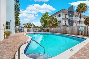 13155 Ixora Ct, North Miami, FL 33181 - Photo 23