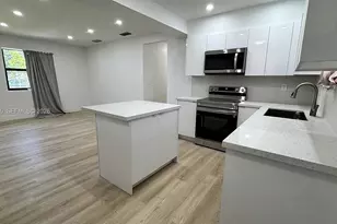 6810 SW 1st St, Miami, FL 33144 - Photo 7