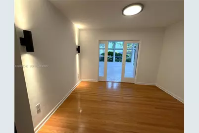 2640 Hilola St, Miami, FL 33133 - Photo 3