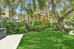 2640 Hilola St, Miami, FL 33133 - Photo 21