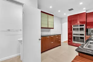 2640 Hilola St, Miami, FL 33133 - Photo 13