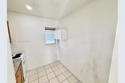 2041 Jackson St #2, Hollywood, FL 33020 - Photo 5