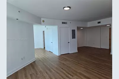 350 S Miami Ave #3708, Miami, FL 33130 - Photo 13