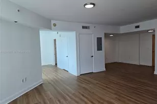350 S Miami Ave, Miami, FL 33130 - Photo 13