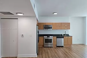 350 S Miami Ave, Miami, FL 33130 - Photo 7