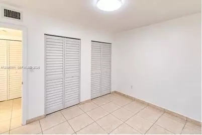 5580 W 26th Ct #102, Hialeah, FL 33016 - Photo 11