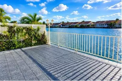 5580 W 26th Ct #102, Hialeah, FL 33016 - Photo 15