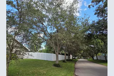 14863 SW 152nd Pl, Miami, FL 33196 - Photo 5