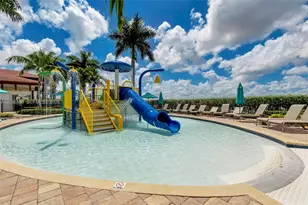 10615 W 34th Ct, Hialeah, FL 33018 - Photo 47