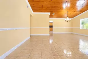 13211 SW 2nd St, Miami, FL 33184 - Photo 35