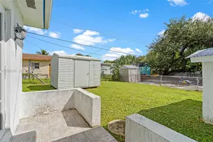 1409 NE 152nd St, North Miami Beach, FL 33162 - Photo 23