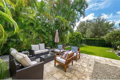 3635 S Le Jeune Rd #3635, Coral Gables, FL 33134 - Photo 15