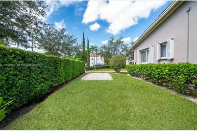 3635 S Le Jeune Rd #3635, Coral Gables, FL 33134 - Photo 17