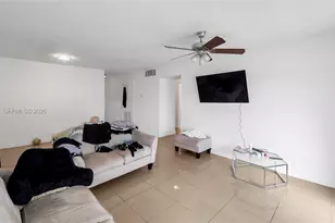 4200 NW 3rd Ct, Plantation, FL 33317 - Photo 11