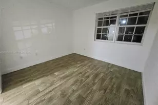 220 SW 116th Ave, Pembroke Pines, FL 33025 - Photo 9