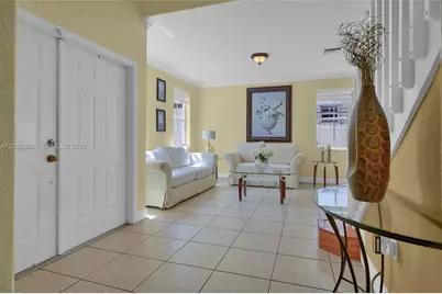 6114 SW 158th Pass, Miami, FL 33193 - Photo 5