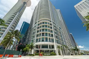 300 S Biscayne Blvd, Miami, FL 33131 - Photo 21