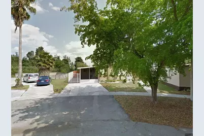 21750 NW 1st St, Pembroke Pines, FL 33029 - Photo 1