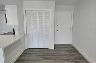 15888 SW 95th Ave, Miami, FL 33157 - Photo 11