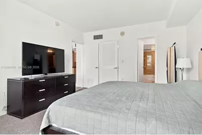 10275 Collins Ave #1412, Bal Harbour, FL 33154 - Photo 11