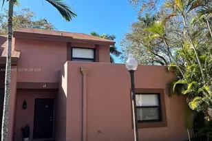 14 Chestnut Cir, Cooper City, FL 33026 - Photo 1
