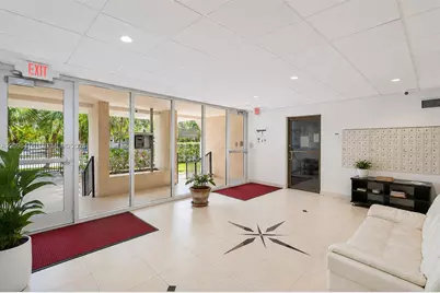 250 180th Dr. #155, Sunny Isles Beach, FL 33160 - Photo 7