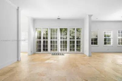 2709 NE 15th St, Fort Lauderdale, FL 33304 - Photo 3