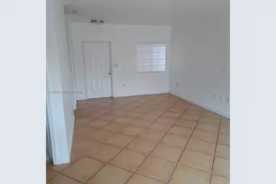 953 SW 147th Ct #953, Miami, FL 33194 - Photo 3