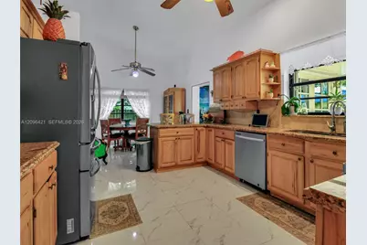16330 SW 282nd St, Homestead, FL 33033 - Photo 13