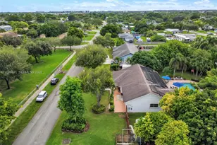 16330 SW 282nd St, Homestead, FL 33033 - Photo 3